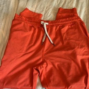 Vuori Performance jogger